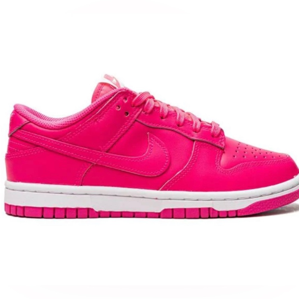 Nike dunk low hyper pink size 7